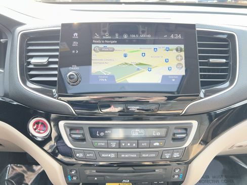 Used 2019 Honda Pilot Elite image 20