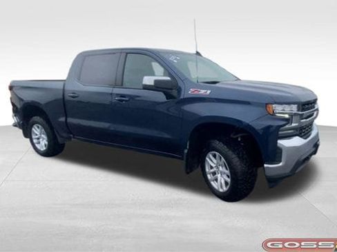 Used 2021 Chevrolet Silverado 1500 LT AWD/4WD image 2