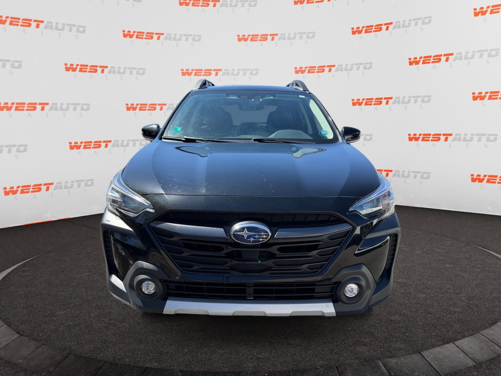 Used 2024 Subaru Outback Limited AWD/4WD image 8
