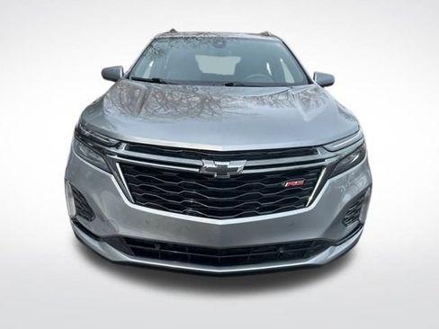 Used 2023 Chevrolet Equinox RS w/ LPO, Floor Liner Package image 8