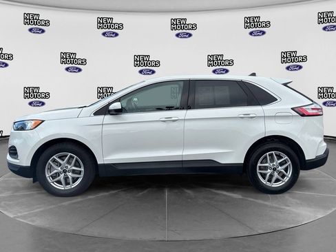 Used 2024 Ford Edge SEL w/ Convenience Package AWD/4WD image 2