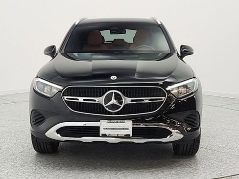 Certified 2026 Mercedes-Benz GLC 300 image 2