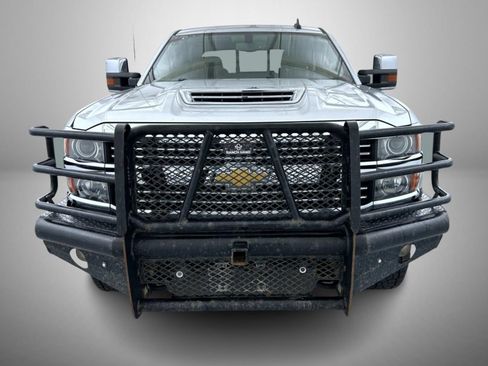 Used 2019 Chevrolet Silverado 2500 LTZ w/ Duramax Plus Package AWD/4WD image 2