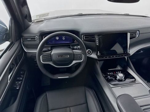 New 2026 Jeep Grand Wagoneer 4WD w/ Premium Group I image 24