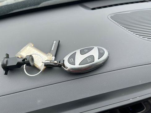 Used 2025 Hyundai Kona SEL image 21