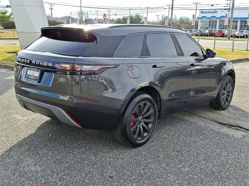 Used 2021 Land Rover Range Rover Velar S image 4