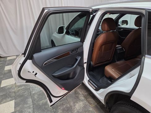 Used 2012 Audi Q5 2.0T Premium Plus w/ Premium Plus Pkg image 9