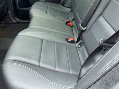 Used 2025 Mercedes-Benz GLE 350 4MATIC image 44