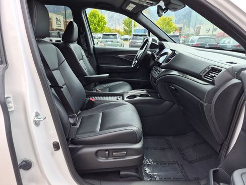 Used 2023 Honda Passport EX-L image 34