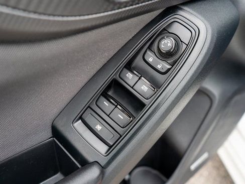 Used 2022 Subaru Impreza 2.0i Sport image 18