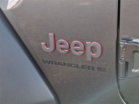 Certified 2024 Jeep Wrangler Unlimited Rubicon image 30