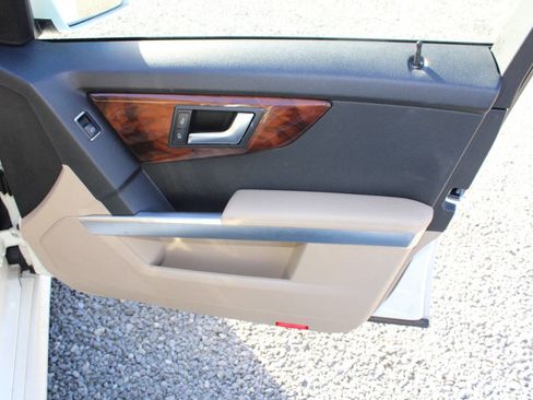 Used 2012 Mercedes-Benz GLK 350 GLK 350 4MATIC AWD 4dr SUV image 22