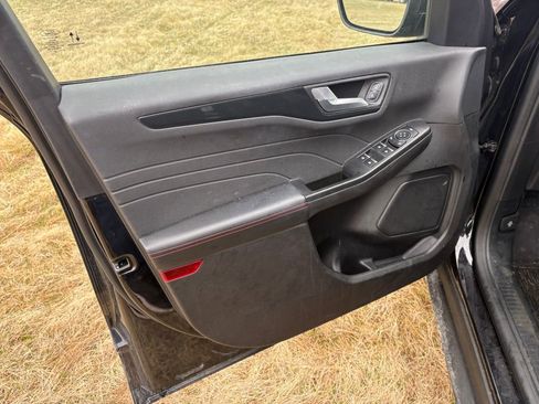 Used 2023 Ford Escape ST-Line w/ Tech Pack #1 image 10