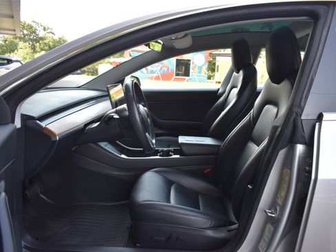 Used 2018 Tesla Model 3 Long Range AWD/4WD image 7