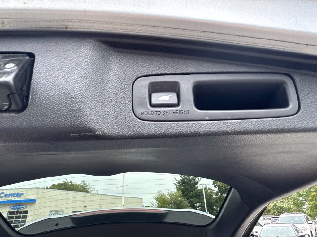 Used 2020 Honda CR-V EX-L image 17