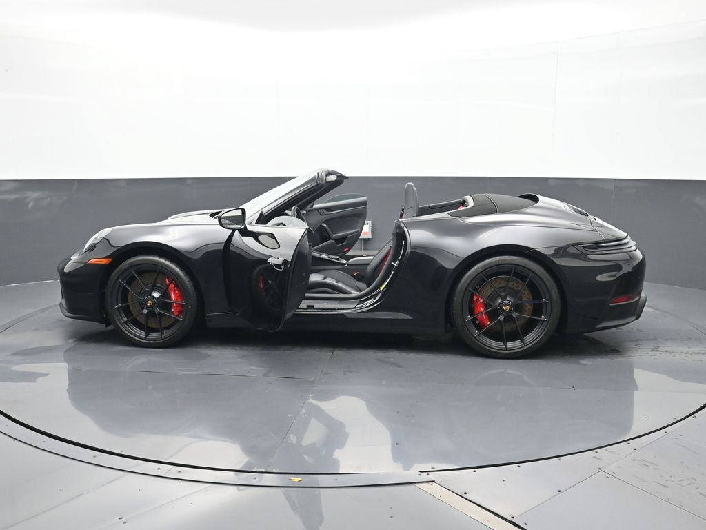 Certified 2026 Porsche 911 Carrera GTS RWD image 26