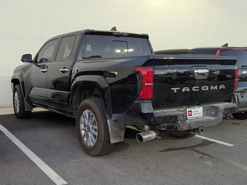 Certified 2025 Toyota Tacoma Limited AWD/4WD image 6