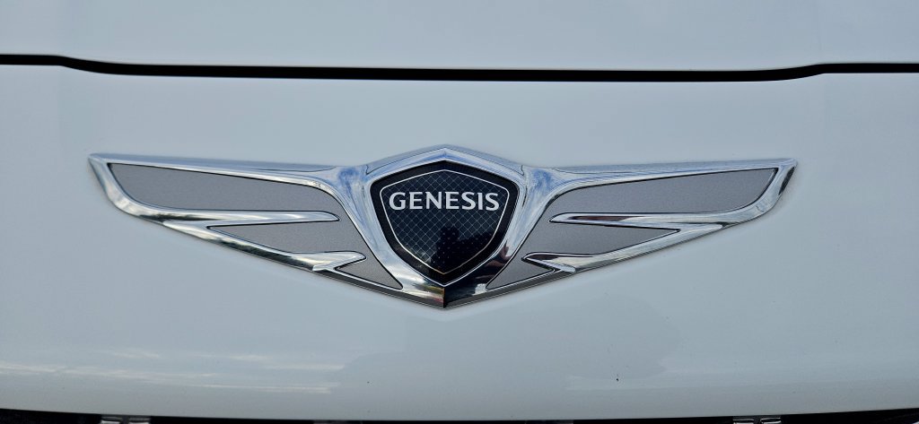 Used 2022 Genesis G90 5.0 Ultimate AWD/4WD image 11