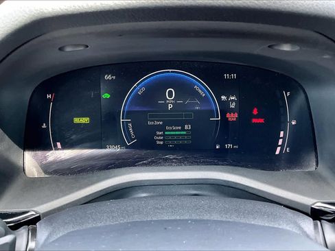Used 2025 Toyota Camry SE FWD image 22