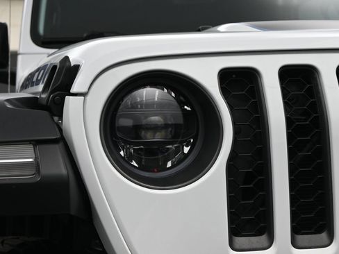 Used 2023 Jeep Wrangler Unlimited Rubicon 4xe w/ Safety Group AWD/4WD image 6