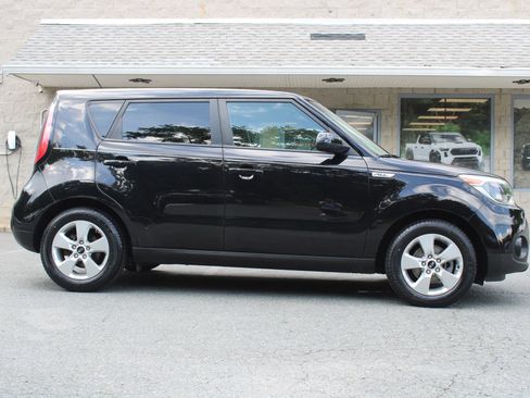 Used 2017 Kia Soul image 24