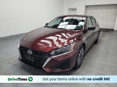 Used 2024 Nissan Altima 2.5 SV