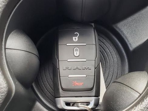 Used 2025 RAM 3500 Tradesman w/ Chrome Appearance Group image 21