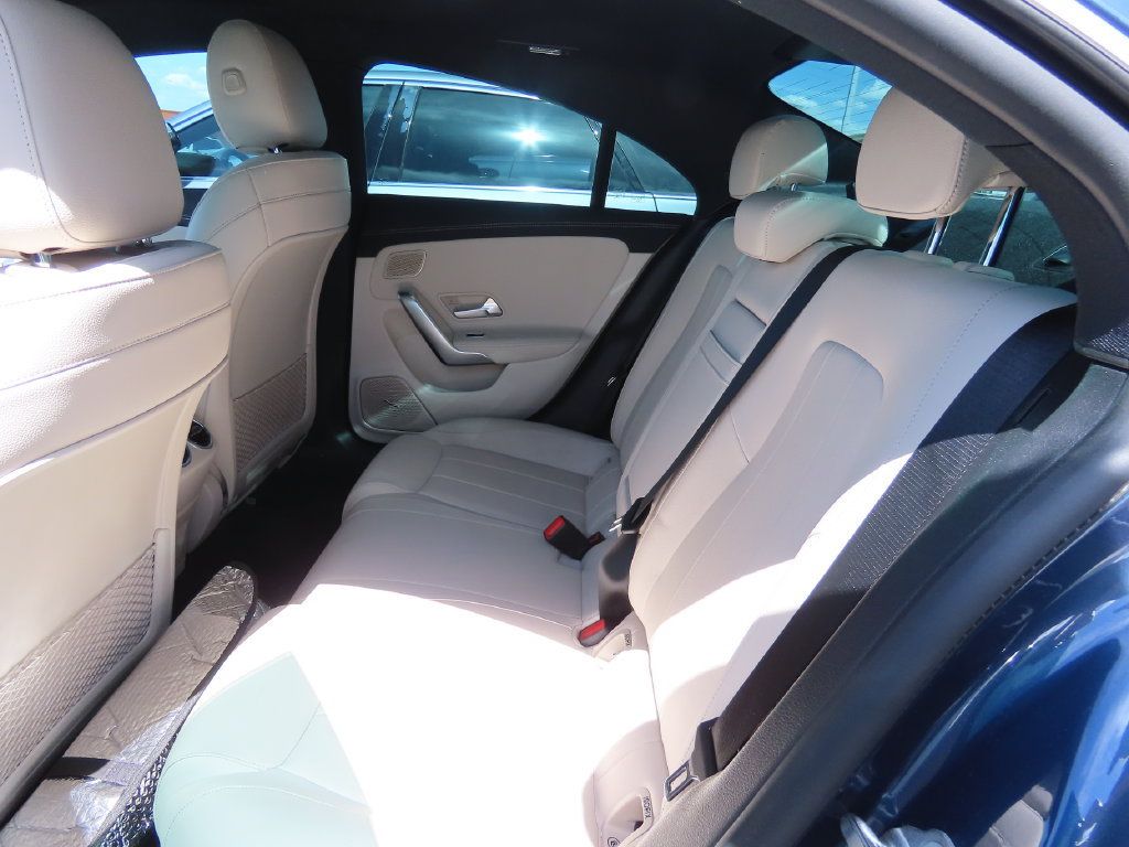 Used 2021 Mercedes-Benz CLA 250 image 11