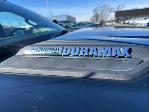 Certified 2024 Chevrolet Silverado 2500 ZR2 w/ Technology Package image 30