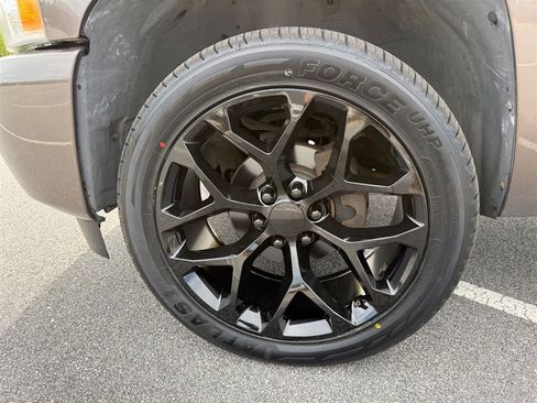 Used 2007 Chevrolet Silverado 1500 LT w/ Max Trailering Pack image 8