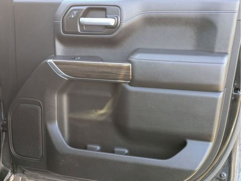 Used 2020 Chevrolet Silverado 1500 LT image 27