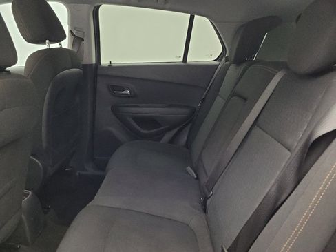 Used 2020 Chevrolet Trax LS w/ Tint and Cruise Package AWD/4WD image 18