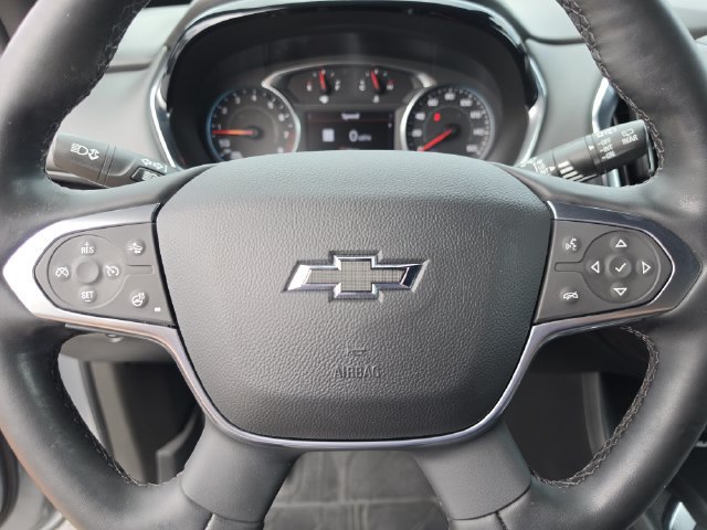 Used 2023 Chevrolet Traverse RS FWD image 36