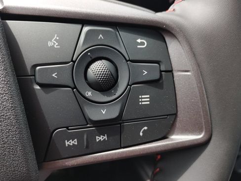 New 2026 Nissan Sentra SR w/ Floor Mat Package FWD image 5