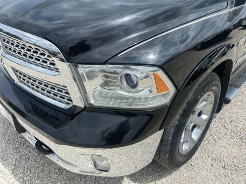 Used 2016 RAM 1500 Laramie w/ Convenience Group AWD/4WD image 11