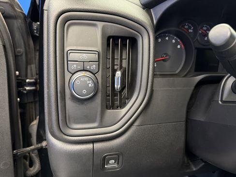 Used 2021 Chevrolet Silverado 1500 Custom RWD image 14