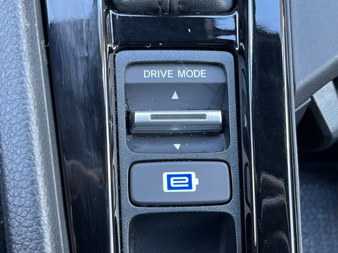 Certified 2025 Honda Accord Sport image 8