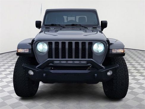 Used 2022 Jeep Gladiator Rubicon w/ Cold Weather Group image 2