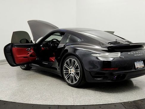 Used 2014 Porsche 911 Turbo S image 10