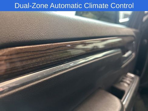 Used 2023 Chevrolet Silverado 1500 LT image 13