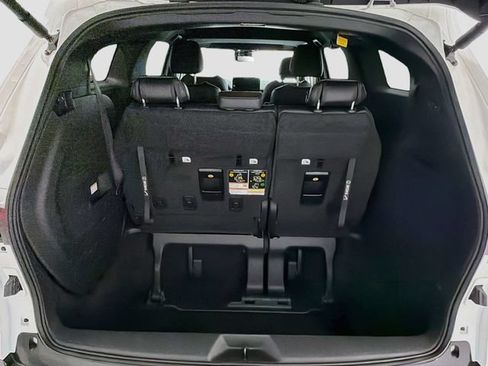 Certified 2025 Toyota Sienna XSE AWD/4WD image 21