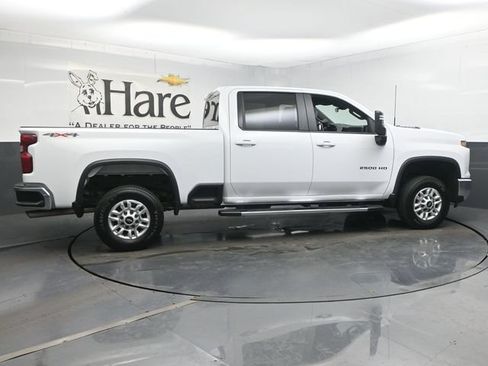 Used 2025 Chevrolet Silverado 2500 LT w/ Convenience Package AWD/4WD image 35