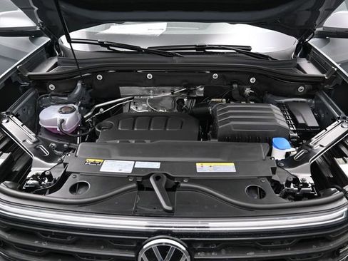 New 2026 Volkswagen Atlas Cross Sport SE AWD/4WD image 15