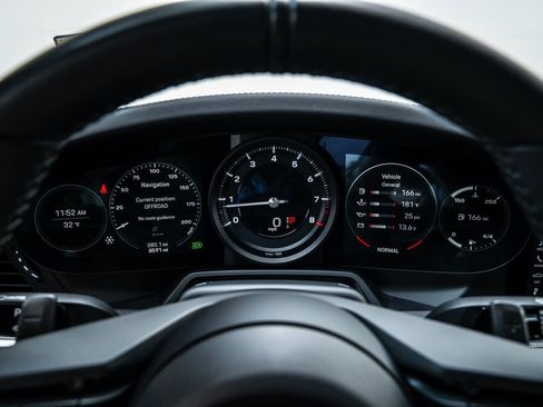 Used 2021 Porsche 911 Carrera S image 18