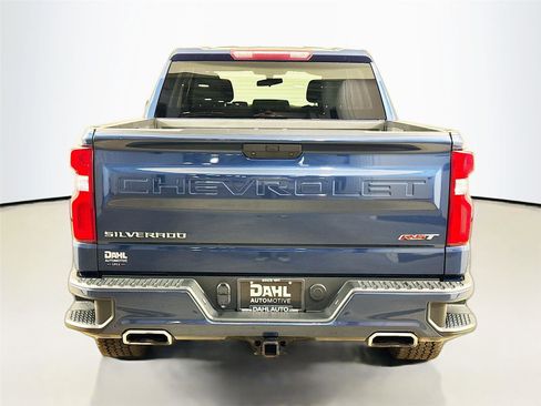 Used 2021 Chevrolet Silverado 1500 RST image 12