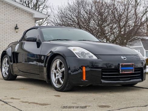Used 2007 Nissan 350Z Touring image 18