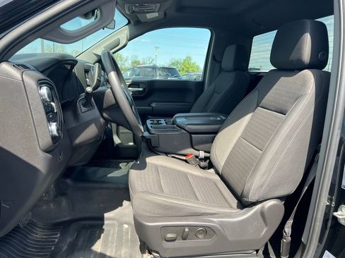 Used 2024 GMC Sierra 1500 Pro w/ Pro Value Package AWD/4WD image 8