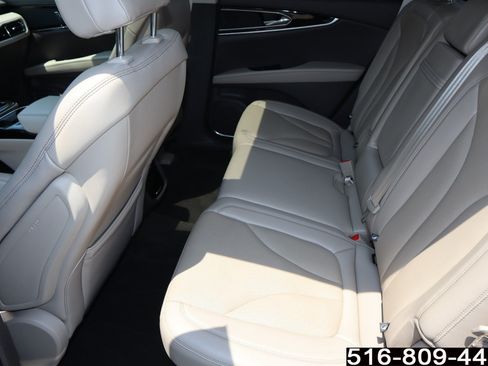 Used 2023 Lincoln Nautilus Reserve AWD/4WD image 14