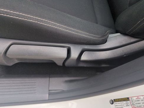 Used 2023 Nissan Rogue S FWD image 14