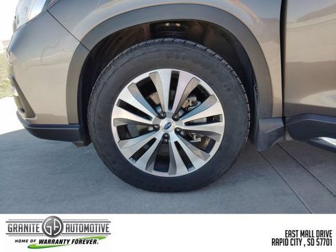 Used 2021 Subaru Ascent Limited w/ Technology Package AWD/4WD image 28